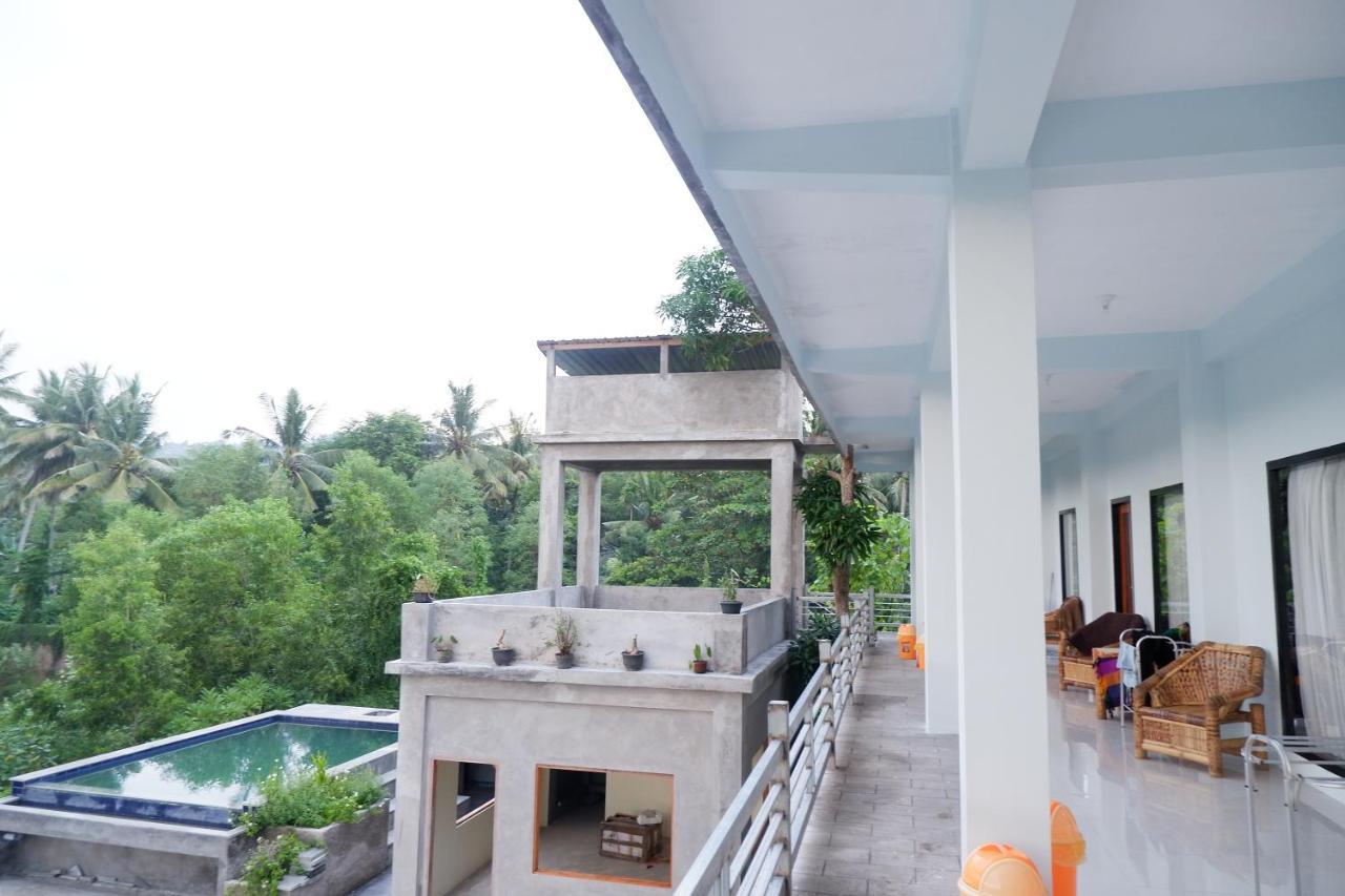 Honeybee Homestay Kuta  Exterior foto